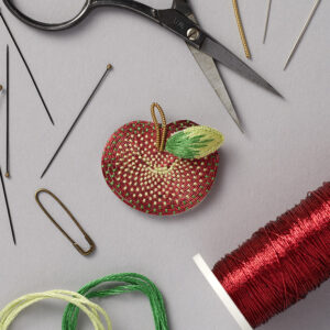 Embroidery Kit “Apple Brooch”