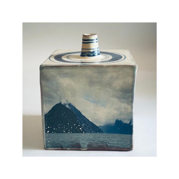 Cube Vase “Milford Sound” (slight second) - Image 4