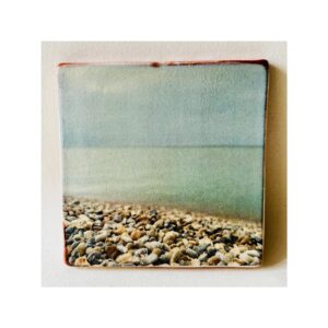Square Tile 7 “Dreamy Sea + pebbles Hastings”