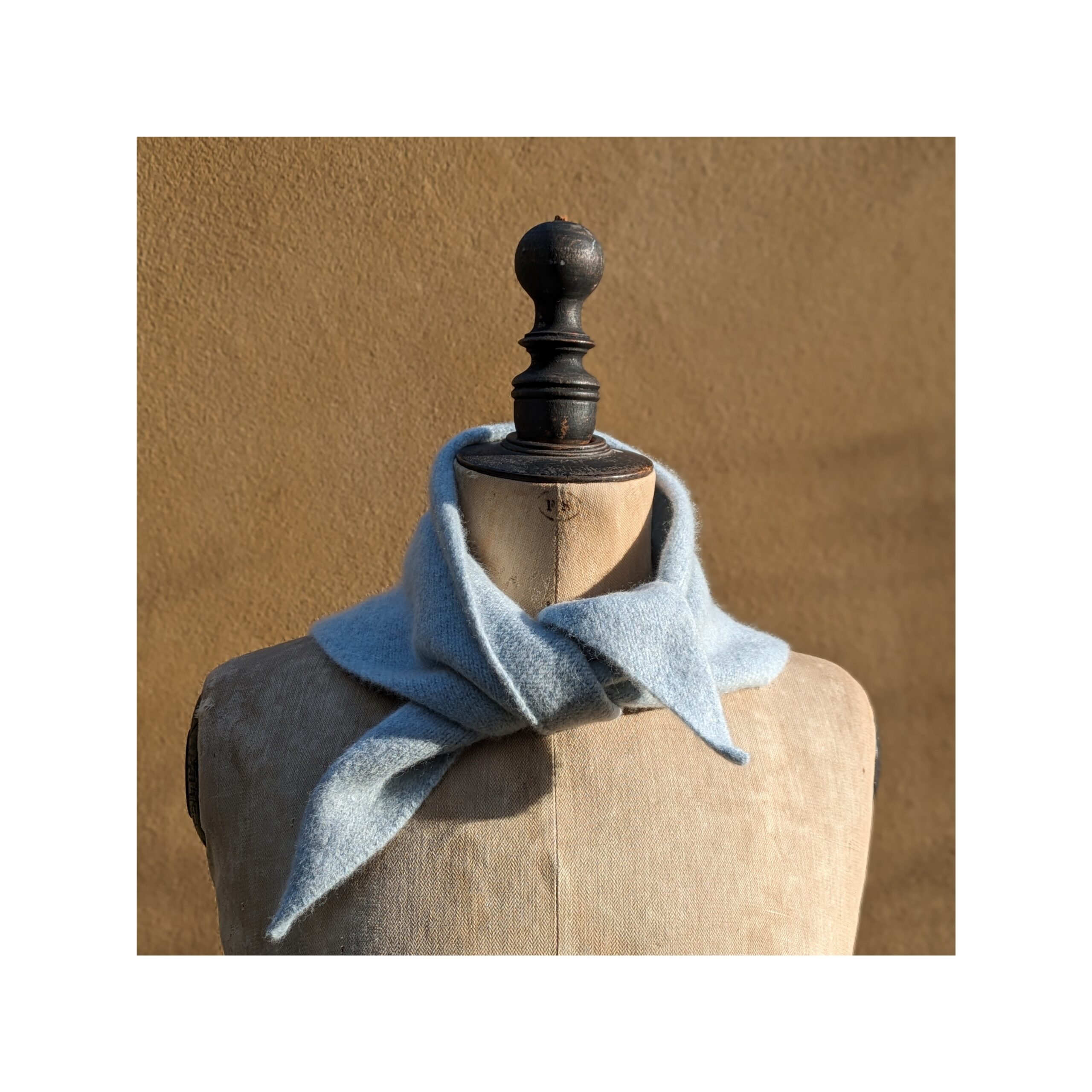 Neckerchief in Lambswool “Haar” - Image 3